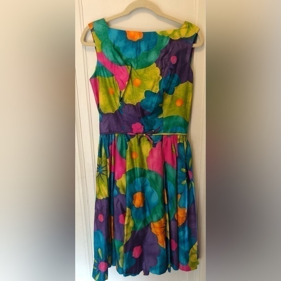 🌺 Gorgeous Kamehameha Hawaiian MCM 60s Vintage Dress🌸 - Picture 1 of 9